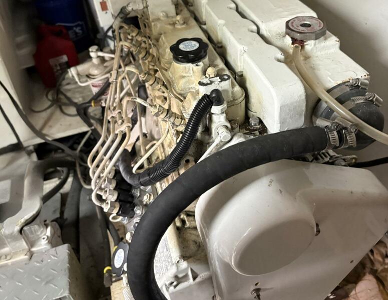 80' 1999 Ferretti Yachts 80 RPH