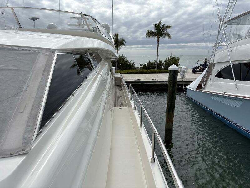 80' 1999 Ferretti Yachts 80 RPH