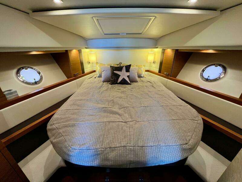 39ft Tiara Yachts Yacht For Sale