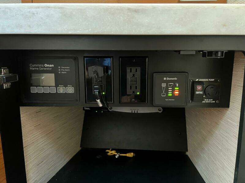 39ft Tiara Yachts Yacht For Sale