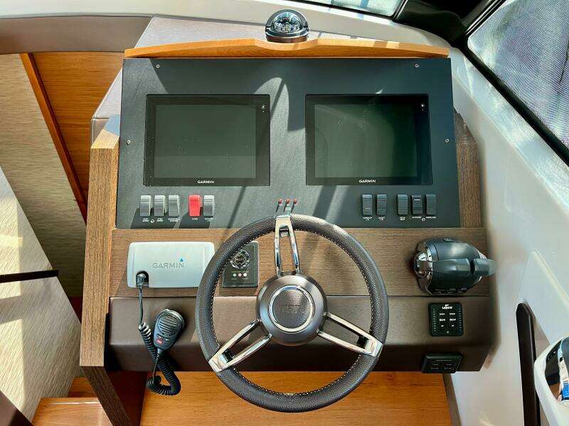 39ft Tiara Yachts Yacht For Sale