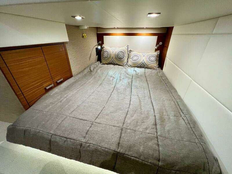 39ft Tiara Yachts Yacht For Sale