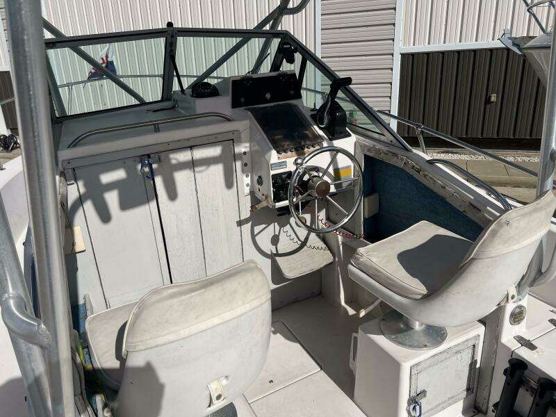 Spinnaker 20ft Grady White Yacht For Sale