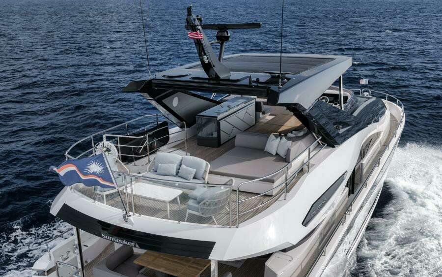 Dolce Far Niente 88ft Sunseeker Yacht For Sale