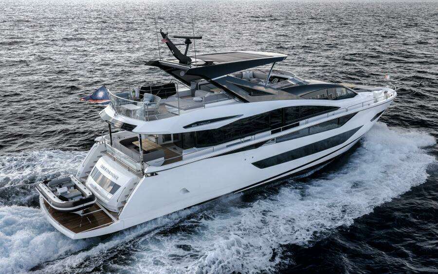 Dolce Far Niente 88ft Sunseeker Yacht For Sale