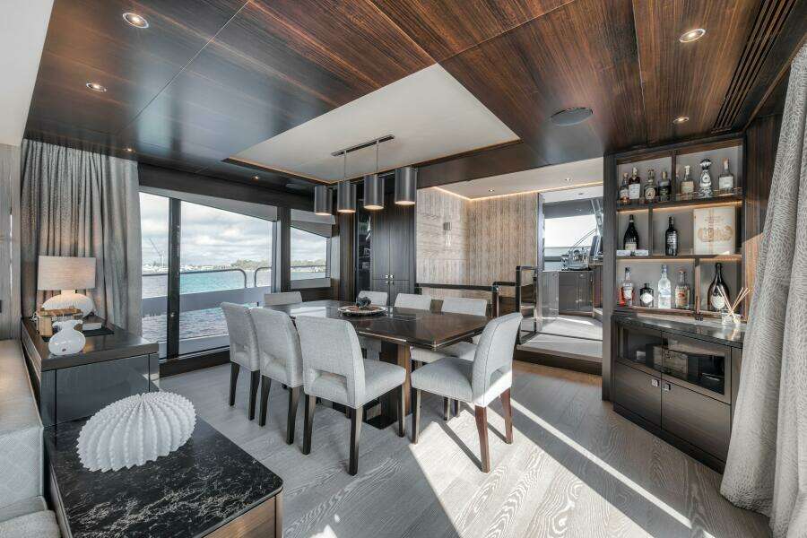 Dolce Far Niente 88ft Sunseeker Yacht For Sale