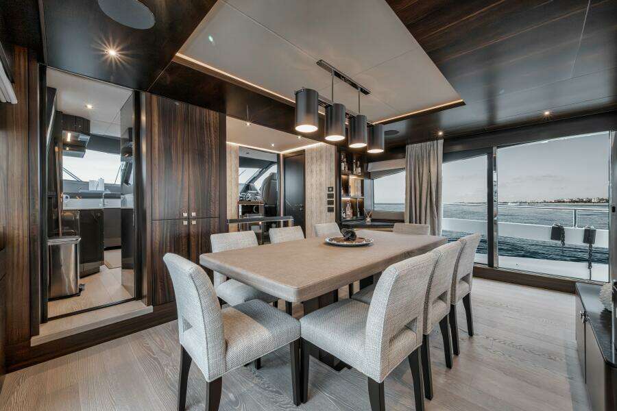 Dolce Far Niente 88ft Sunseeker Yacht For Sale