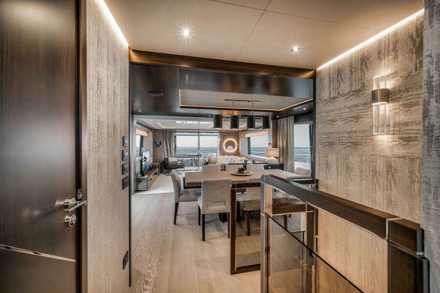 Dolce Far Niente 88ft Sunseeker Yacht For Sale