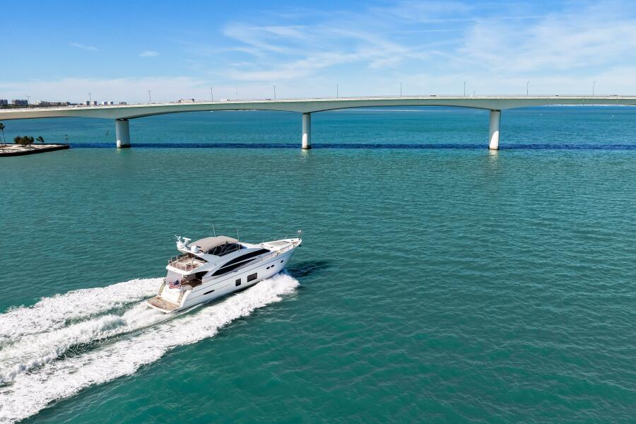 72' 2014 Princess Y72