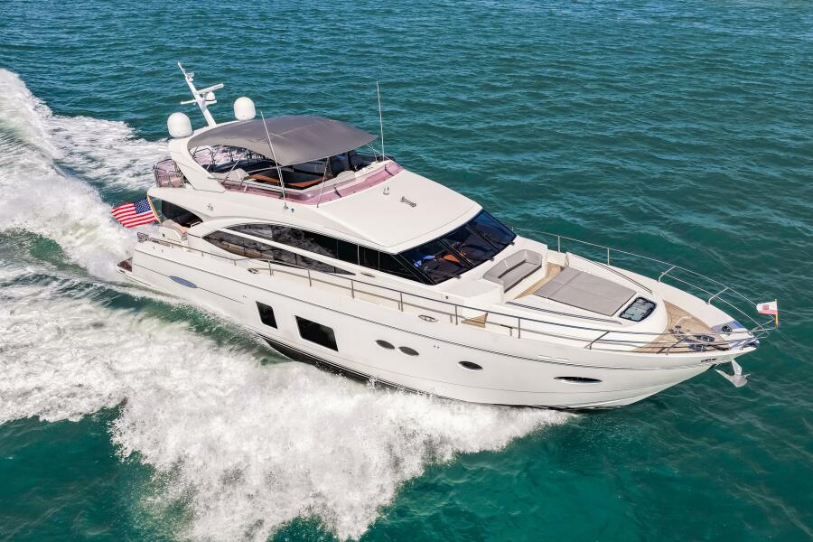 72' 2014 Princess Y72