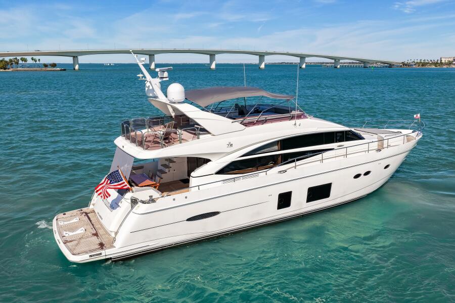 72' 2014 Princess Y72