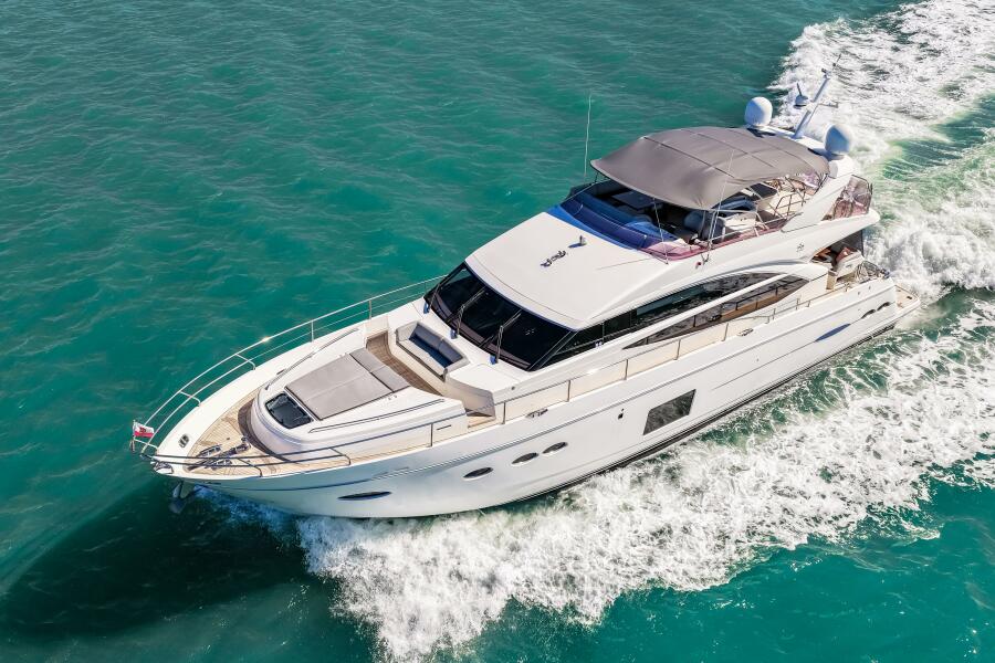 72' 2014 Princess Y72