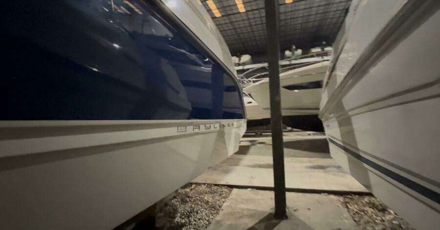 Holly Anne 29ft Bayliner Yacht For Sale