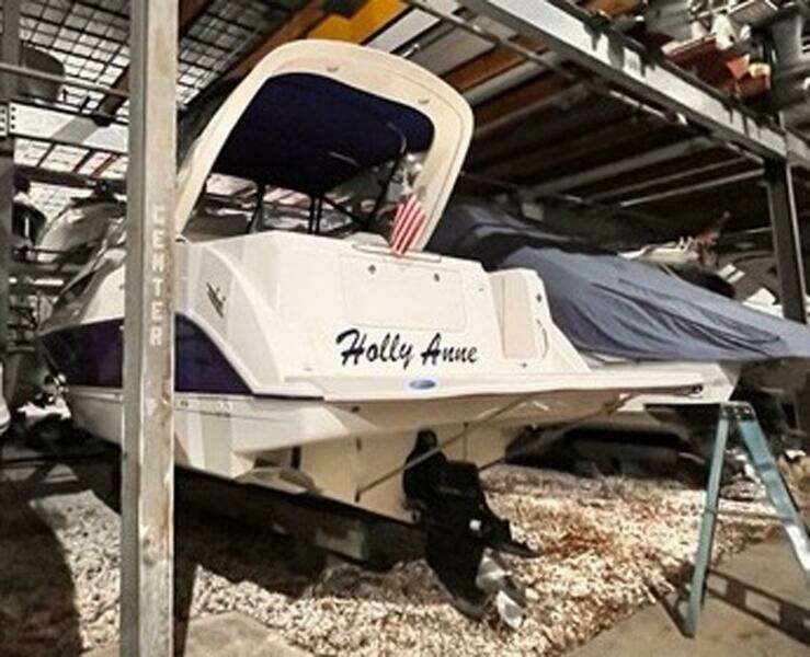 Holly Anne 29ft Bayliner Yacht For Sale