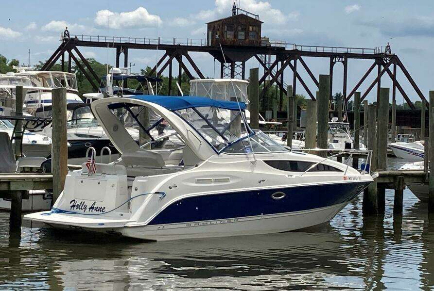 Holly Anne 29ft Bayliner Yacht For Sale