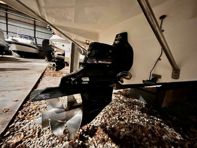 Holly Anne 29ft Bayliner Yacht For Sale