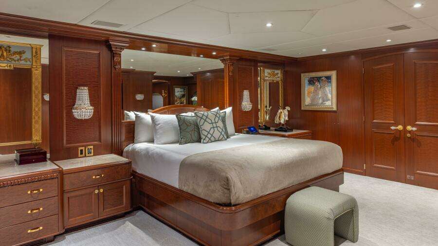 RELENTLESS 145ft Trinity Yachts Yacht For Sale
