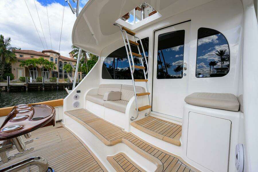 62ft Viking Yacht For Sale