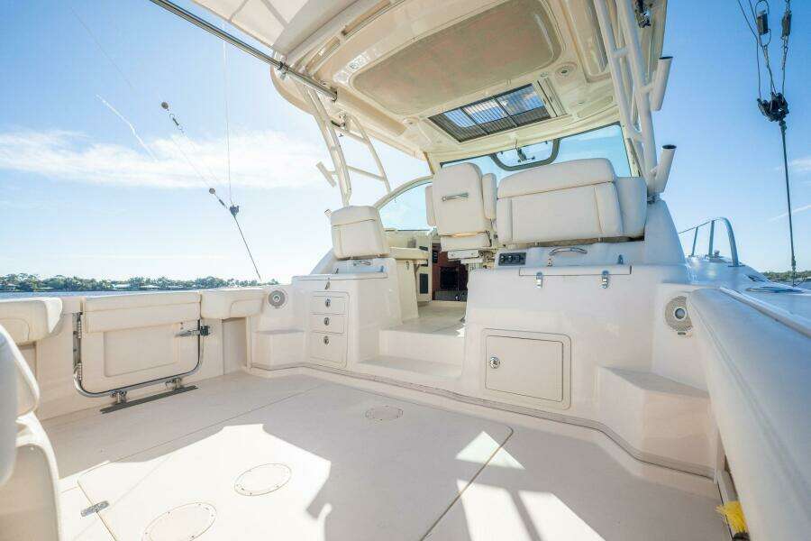 Meant To Be 33ft Grady White Yacht For Sale