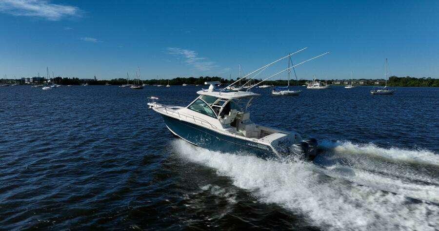 Meant To Be 33ft Grady White Yacht For Sale