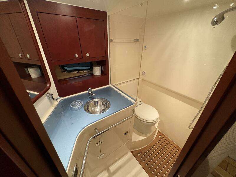 36ft Chris Craft Yacht For Sale