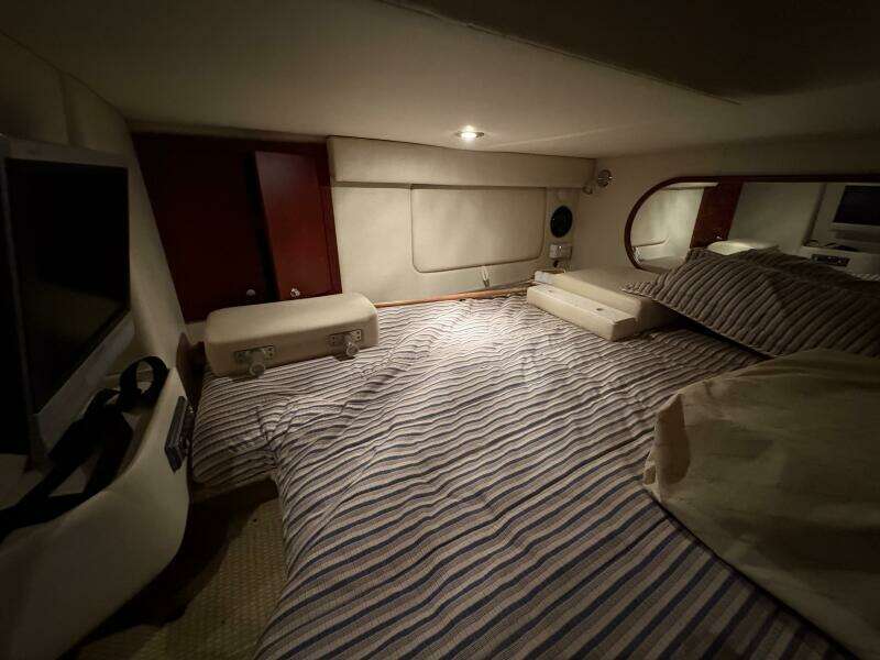 36ft Chris Craft Yacht For Sale