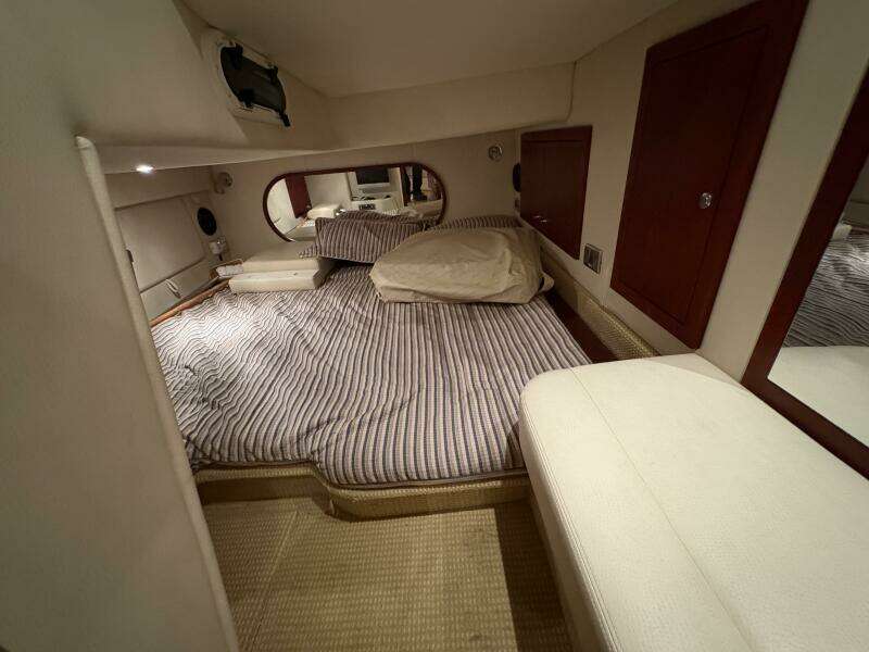 36ft Chris Craft Yacht For Sale