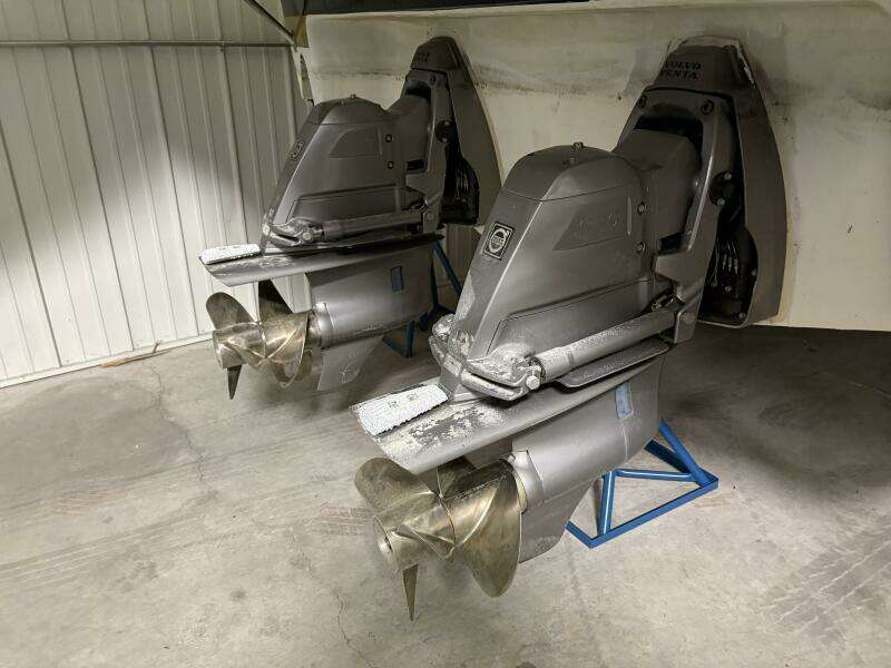 36ft Chris Craft Yacht For Sale