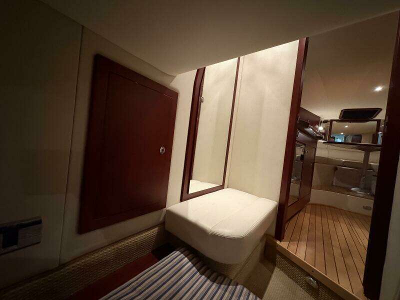 36ft Chris Craft Yacht For Sale