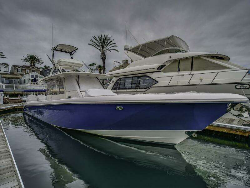 ANGELIQUE 43ft Everglades Yacht For Sale