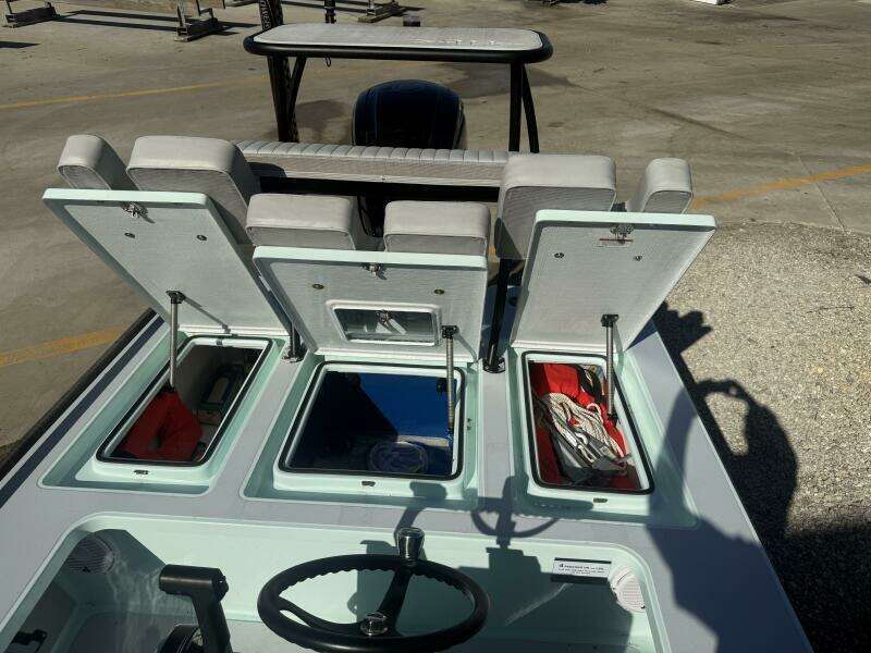 18ft Hell s Bay Yacht For Sale