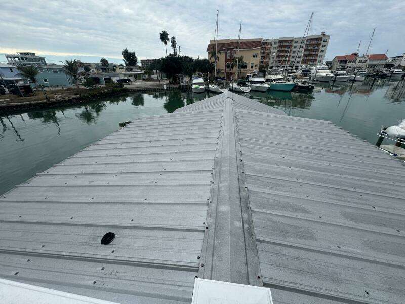 52ft Harbor Home Yacht For Sale