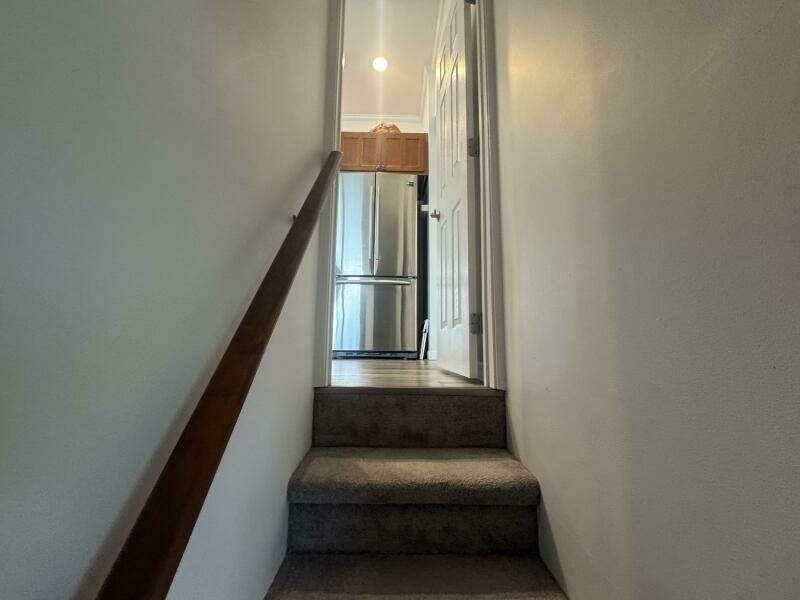 52ft Harbor Home Yacht For Sale