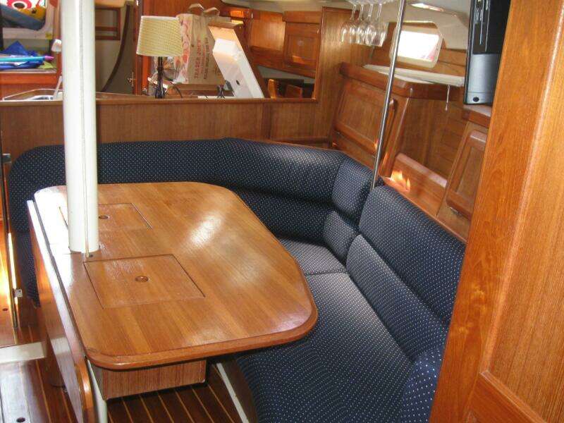 Yachtt 36ft Hunter Yacht For Sale