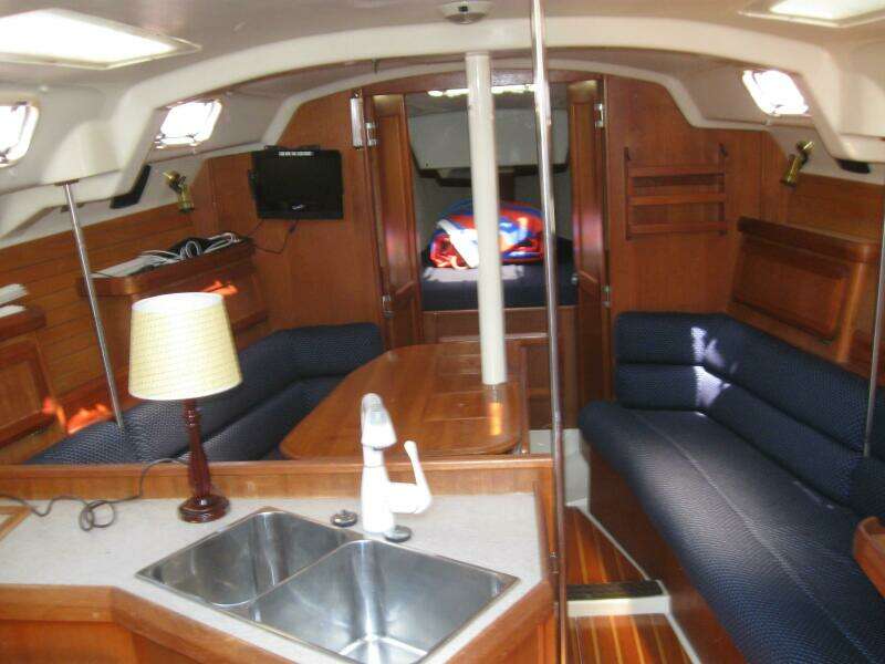 Yachtt 36ft Hunter Yacht For Sale