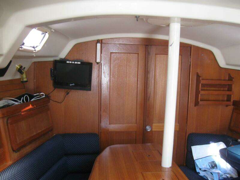 Yachtt 36ft Hunter Yacht For Sale
