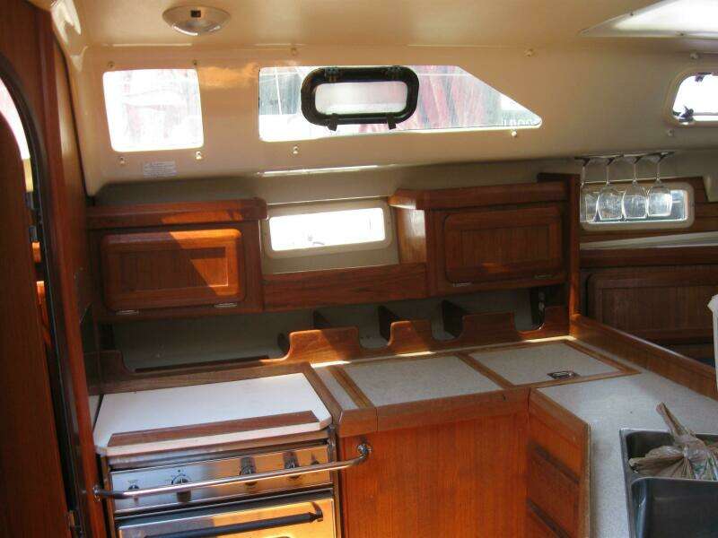 Yachtt 36ft Hunter Yacht For Sale