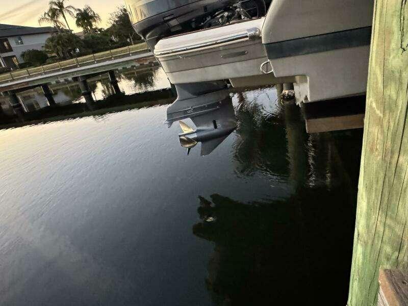 23ft Regal Yacht For Sale