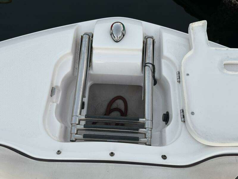 23ft Regal Yacht For Sale