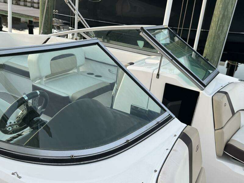 23ft Regal Yacht For Sale