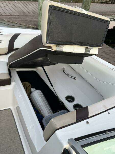 23ft Regal Yacht For Sale