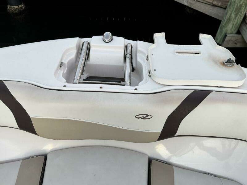 23ft Regal Yacht For Sale