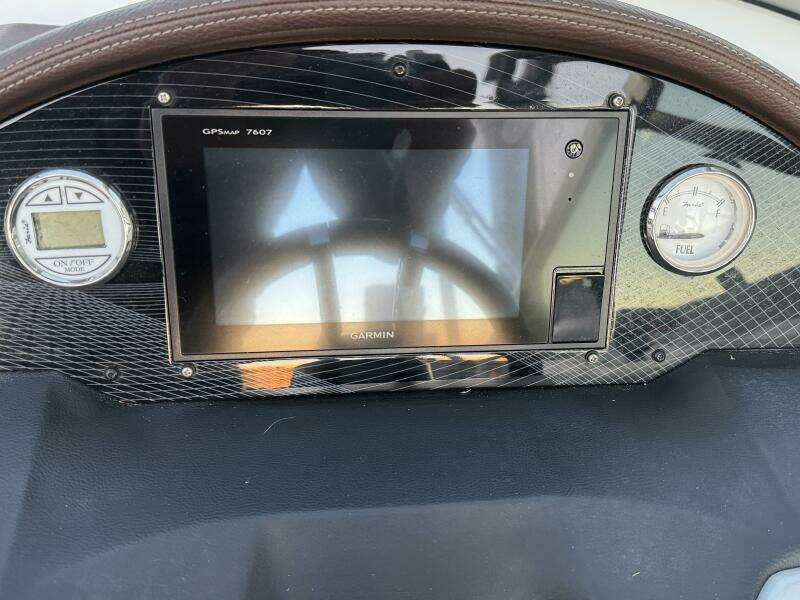 23ft Regal Yacht For Sale