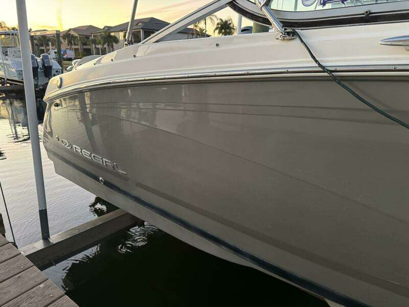 23ft Regal Yacht For Sale