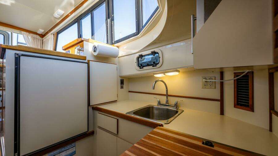 RoNance 31ft Camano Yacht For Sale