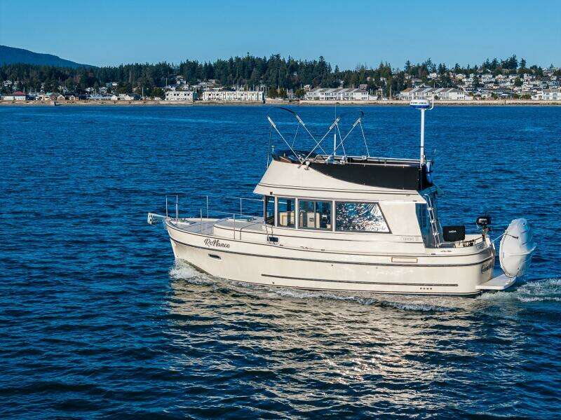 RoNance 31ft Camano Yacht For Sale
