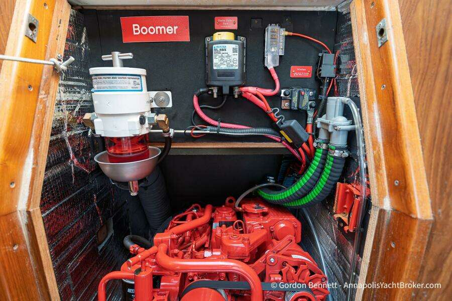 Opie Bea 37ft Jeanneau Yacht For Sale