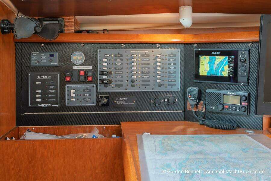 Opie Bea 37ft Jeanneau Yacht For Sale