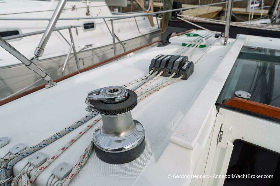 Opie Bea 37ft Jeanneau Yacht For Sale