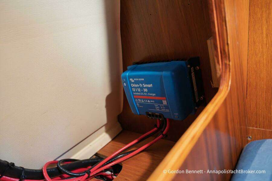 Opie Bea 37ft Jeanneau Yacht For Sale